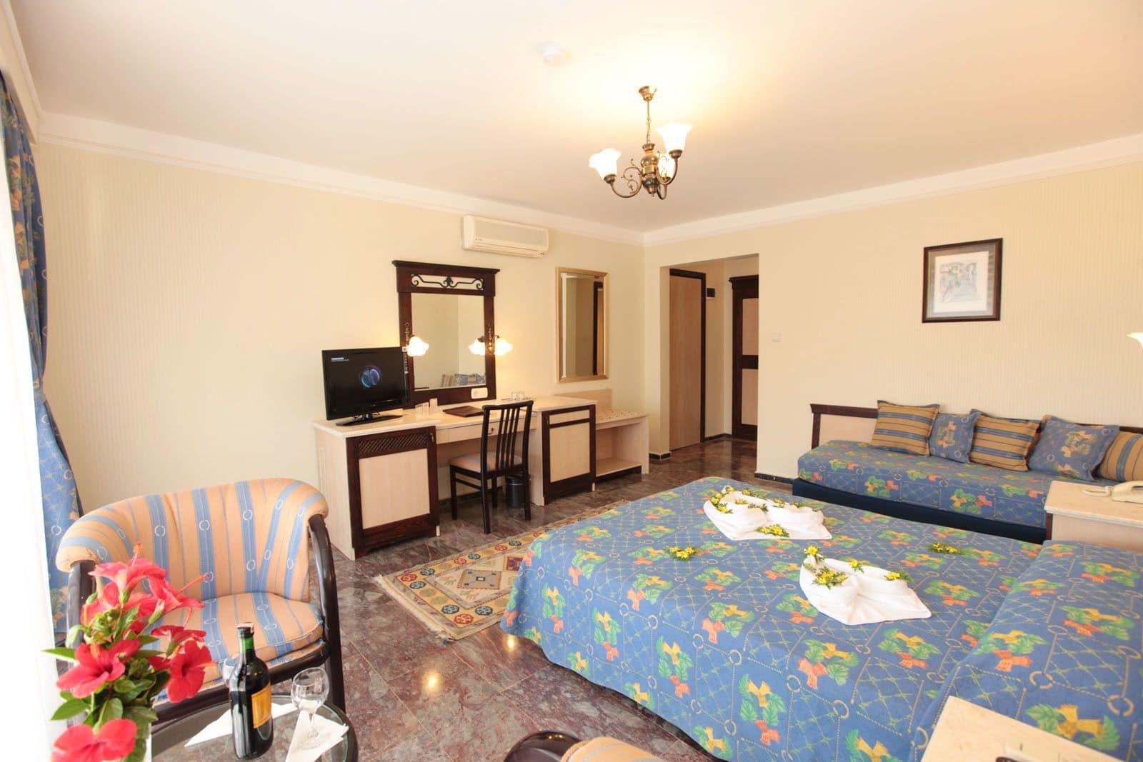Club Yali Hotels & Resort グムルドゥル エクステリア 写真